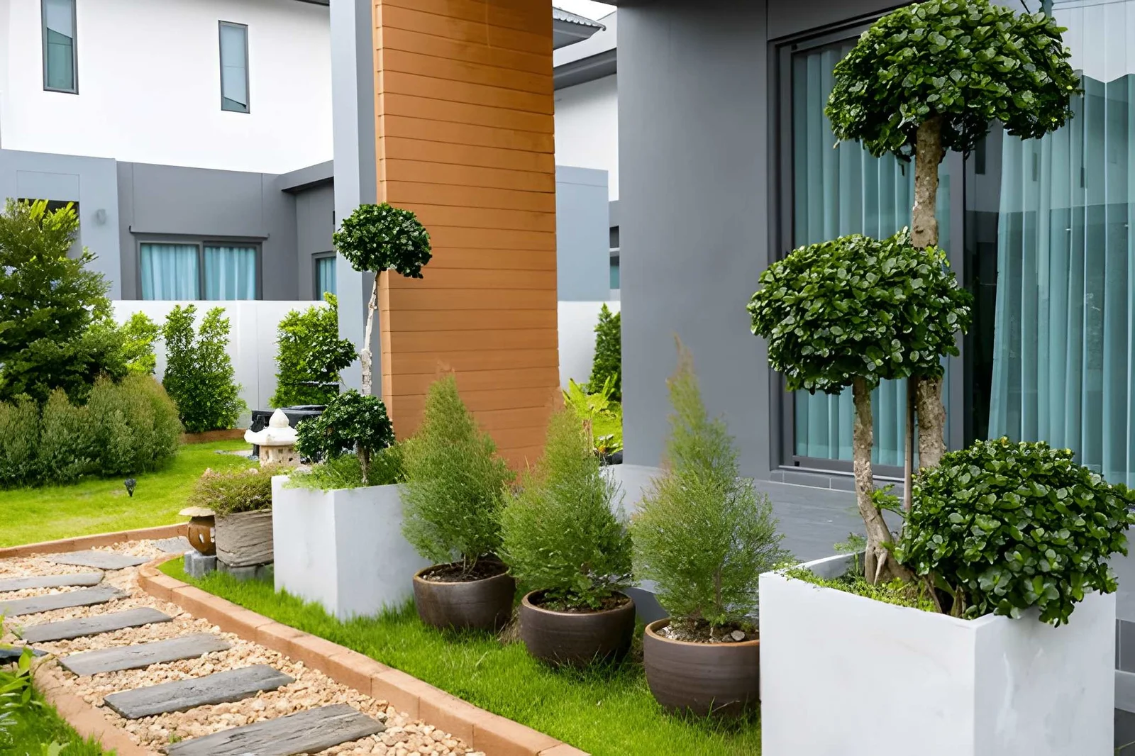 What Backyard Hacks DecadGarden Can Transform Your Yard?